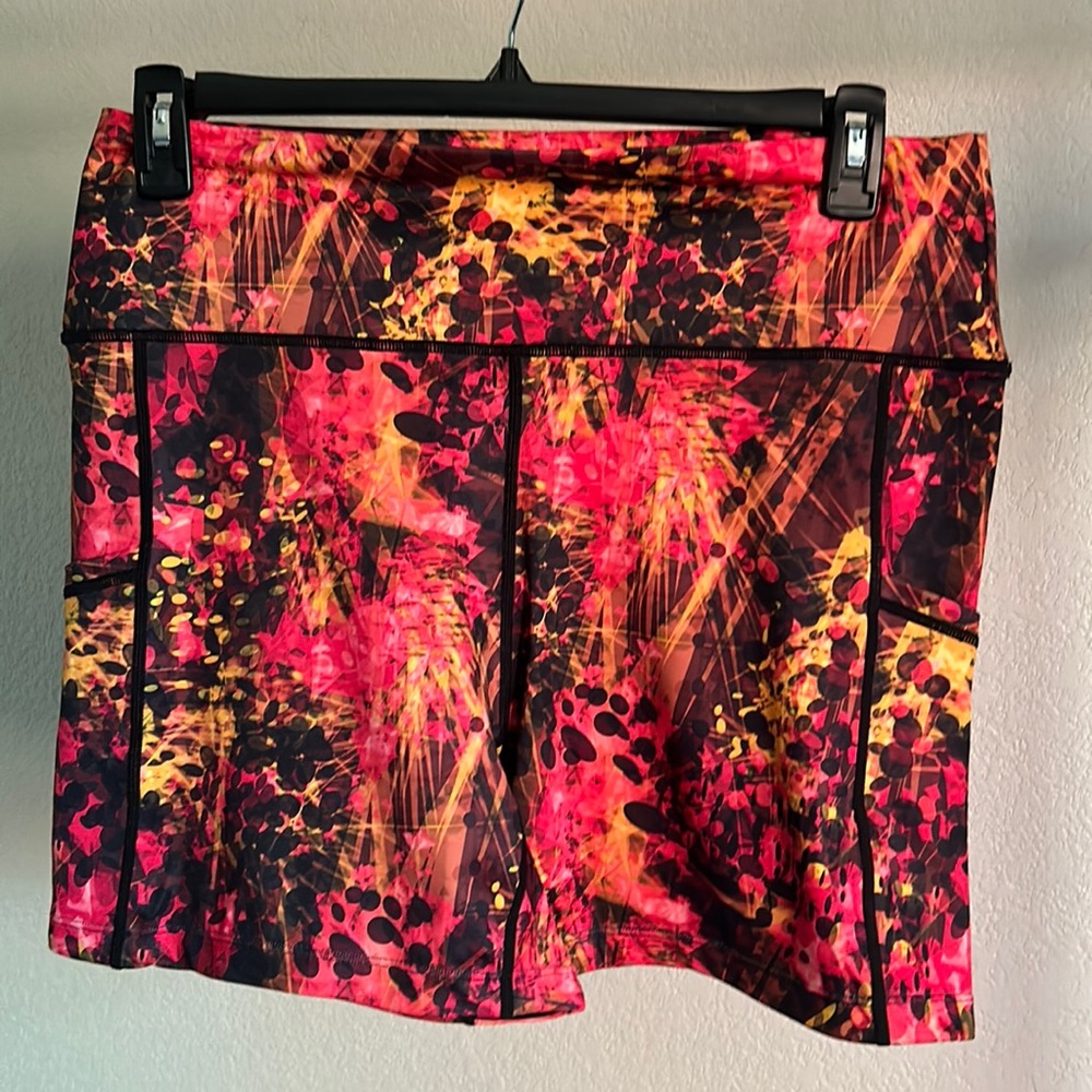 Constantly Varied Gear 5 inch shorts. Size XXL